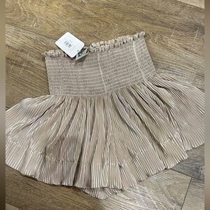 Queen of Sparkles champagne metallic swing shorts. Size small. NWT $40.